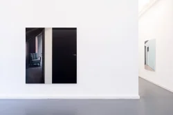 Preview Hover «2021 black door»